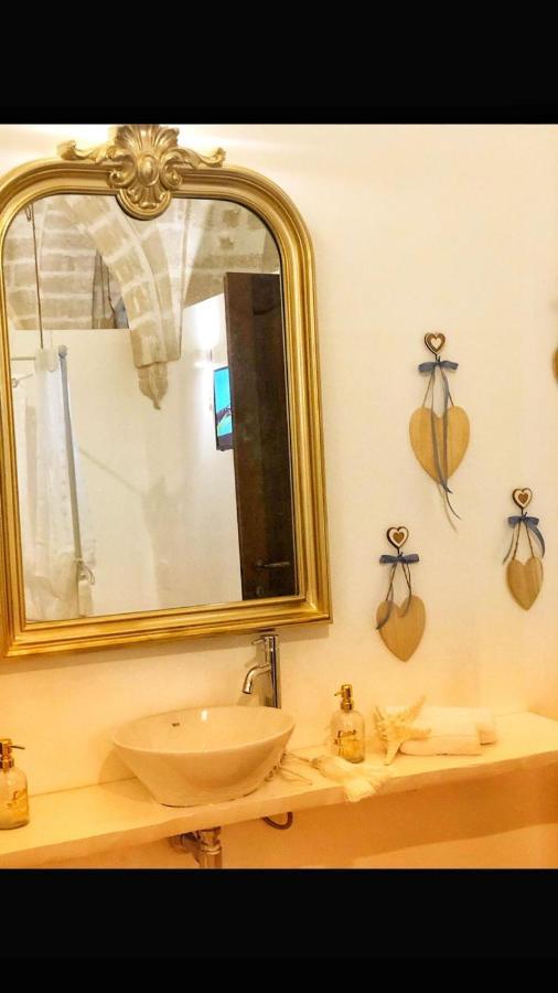 N&M Dimora Carrieri Luxury Bed & Breakfast Monopoli Exterior photo